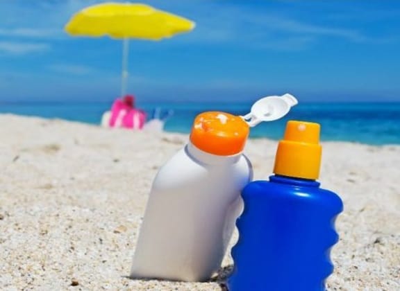 The Right Way To Apply Sunscreen